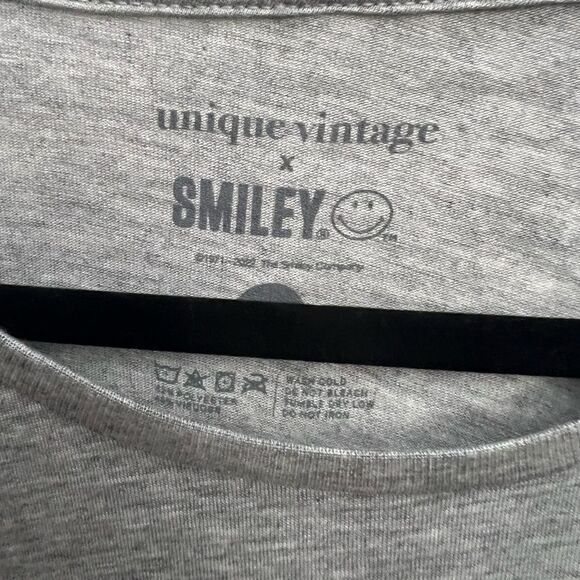 Smiley X Unique Vintage Grow Together Crop Graphic Tee - Picture 5 of 10